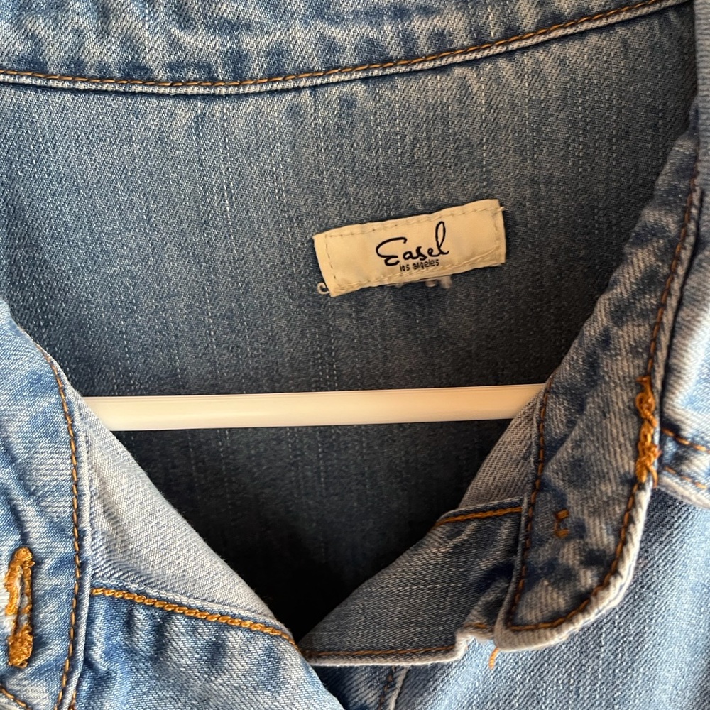 Easel Blue and White Button-Up Shirt - Picture 3 of 3